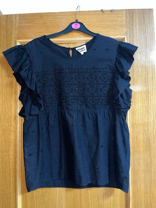 Camiseta BIMBA Y LOLA con volantes