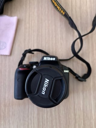 Cámara Nikon D3400 + Accesorios