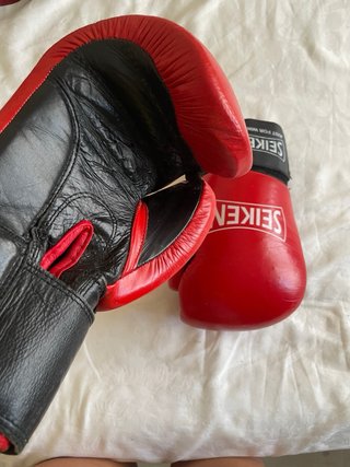 Seiken: Casco, Guantes y Espinilleras Kickboxing