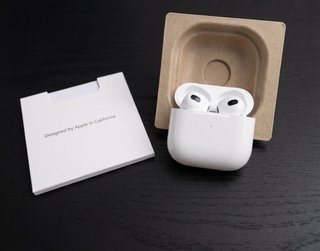 AirPods 4 Blancos