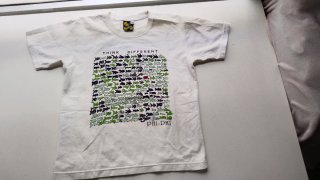 Camiseta de manga corta. Talla S