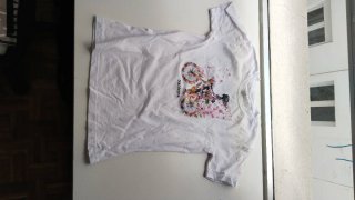 Camiseta de manga corta. Talla S