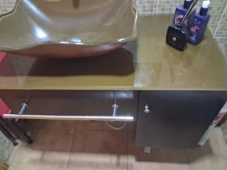 Mueble de baño madera y cristal