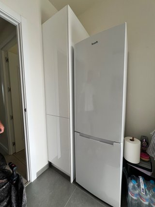 Vendo cocina completa en muy buen estado.