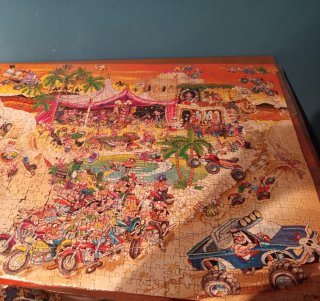 Puzzle 1000, personajes tipo mortadelo-filemón