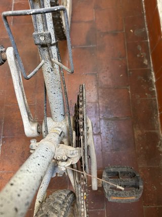 Bicicleta Montaña Adulto que necesita arreglos