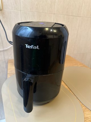 Freidora de Aire Tefal Negra