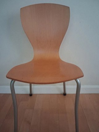 Mesa de comedor y 4 sillas