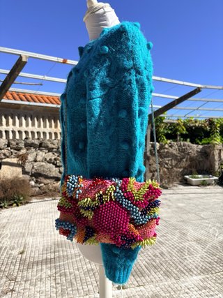 Bolso artesanal piezas colores
