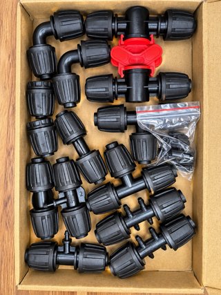 Kit Conectores Riego Goteo 1/2 Válvula Roja