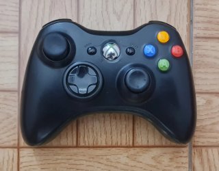 Xbox 360 Slim 14GB + 3 Juegos + Mando
