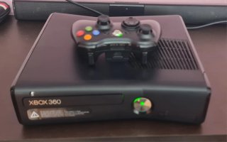 Xbox 360 Slim 14GB + 3 Juegos + Mando
