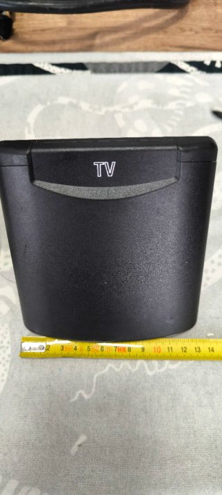 Toma conexión autocaravana 220v, antena y 12v