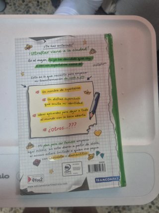 Varios libros juveniles
