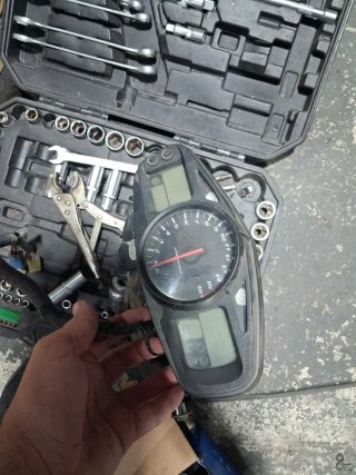 Suzuki GSR 600 Despiece