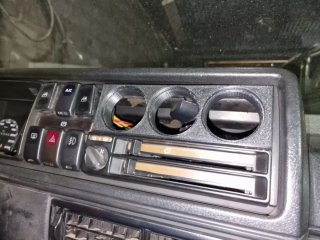 Soporte 3 relojes 52mm VW Golf MK2 (1984–1992)
