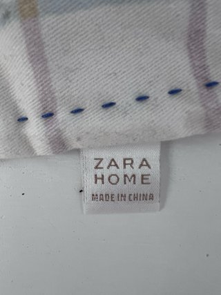 Manta bebé Zara Home cuadros animales