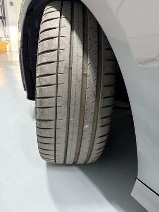 Neumático Michelin Pilot Sport 4 235/40/r18