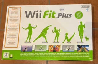 Consola Nintendo Wii + Wii Fit Plus