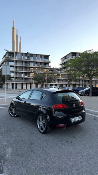 Seat Leon 1.6 Sport 102CV Negro
