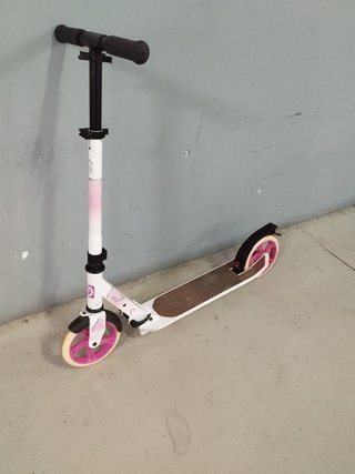 Patinete infantil Decathlon rosa