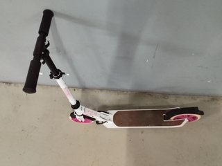 Patinete infantil Decathlon rosa