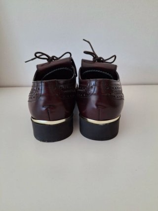 Mocasines Zara Piel Burdeos Talla 36