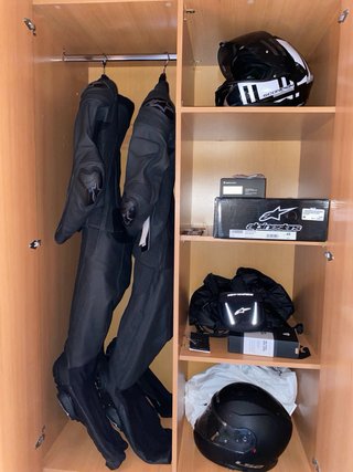 Mono Alpinestars Talla 42