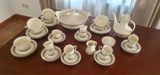 Juego de vajilla de porcelana