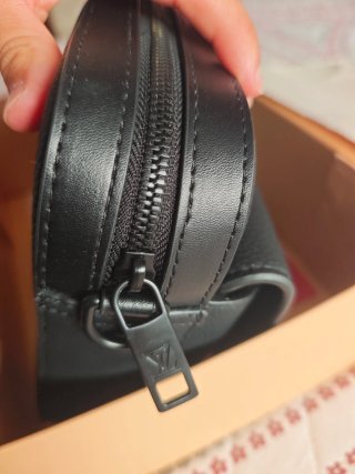 Borsa da uomo nero Louis Vuitton