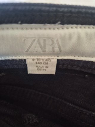 Vaqueros niña Zara negros T. 9-10