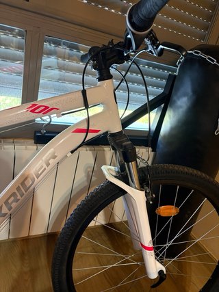 Bicicleta Rockrider ST100 Blanca