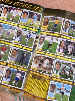 Album Ediciones Este 2003-04