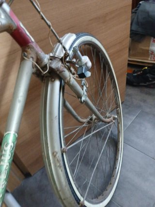 Bici d'epoca Frejus con ruote nuove funzionante