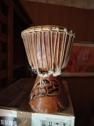 Tambor decorativo de madera