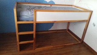 Cama alta IKEA KURA madera