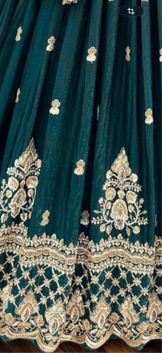 Lehenga Hindú Novia Verde y Dorado