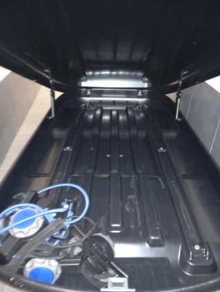 Cofre portaequipajes coche Bermude 330L