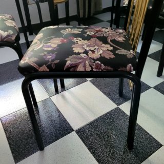 Mesa de comedor de cristal y 6 sillas