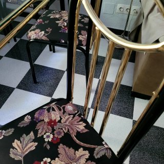 Mesa de comedor de cristal y 6 sillas