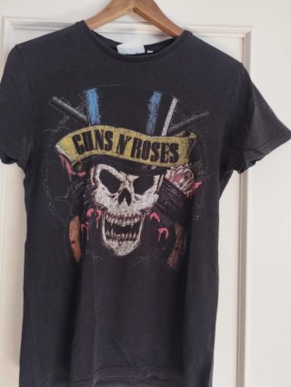 Camiseta Guns N' Roses Skull