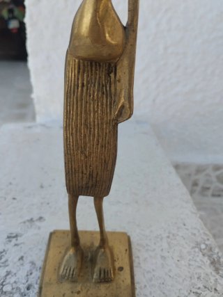 Figura de bronce africana