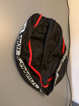 Casco NZI Blanco y Rojo