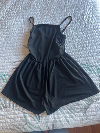Mono negro tirantes