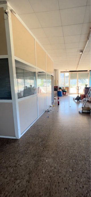 Carpintería Aluminio 3 Puertas ,oficina , almacen,