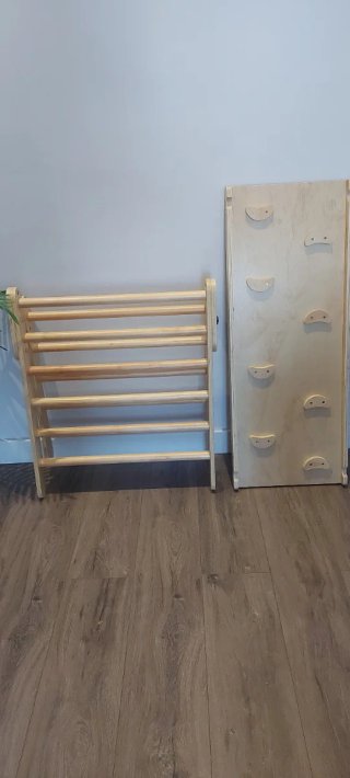 Triangolo di arrampicata in legno stile Montessori Pikler