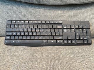 Teclado Inalámbrico Logitech MK235 Español