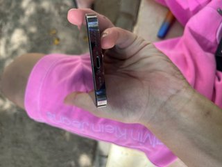 iPhone 14 Pro Morado