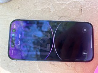 iPhone 14 Pro Morado