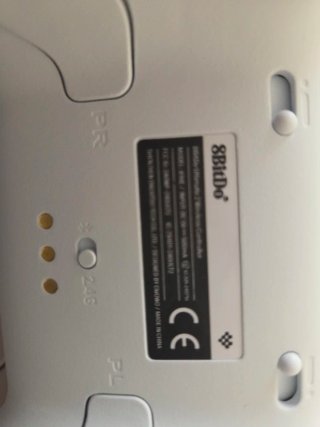 Mando 8Bitdo Blanco